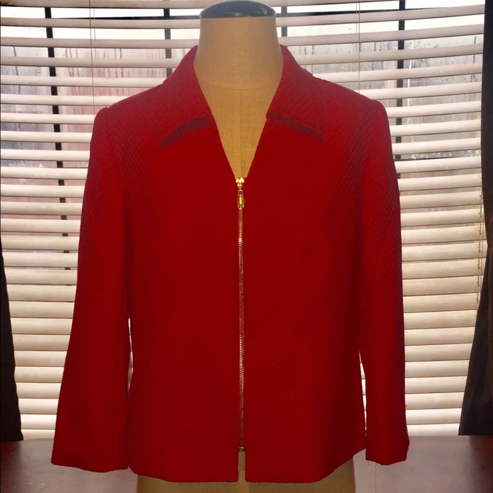 Womens Tahari Blazer Size 10